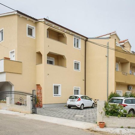 דירות זאדאר Apartman Nina מראה חיצוני תמונה