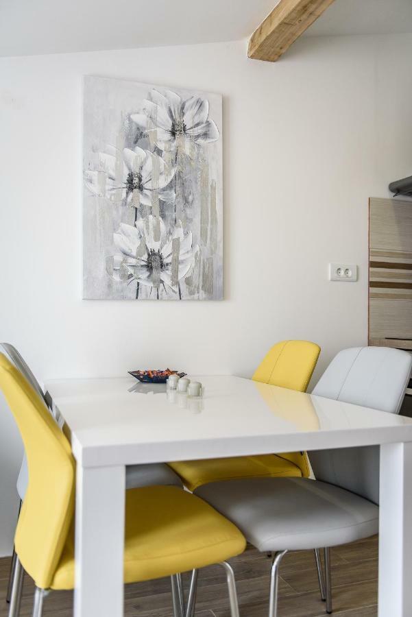 דירות זאדאר Apartman Nina מראה חיצוני תמונה