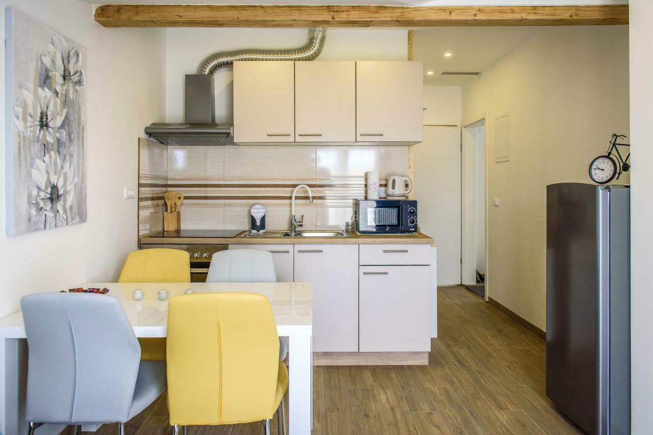 דירות זאדאר Apartman Nina מראה חיצוני תמונה